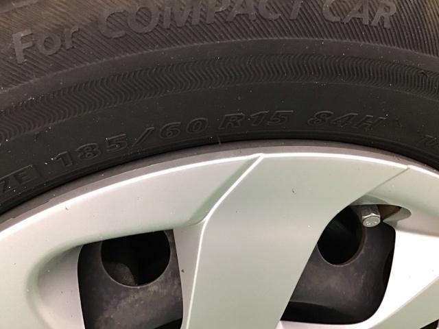 シエンタ ハイブリッドＸ　ナビ　Ｒカメラ　ブルートゥース　フルセグ　点検記録簿　助手席エアバック　オートライト　地デジＴＶ　横滑り防止　Ｂカメラ　エコモード　ＥＴＣ車載器　パワーウィンドウ　ＤＶＤ再生　パワーステアリング（36枚目）