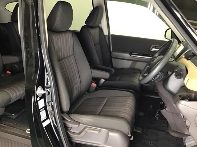 フリード Ｇ・ホンダセンシング　ドラレコ　ナビ　Ｒカメラ　ブルートゥース　Ｗパワスラ　ＶＳＣ　エマージェンシーブレーキ　スマキ－　定期点検記録簿　リヤカメラ　ＡＡＣ　ＤＶＤ再生可　ＬＥＤヘッドライ　地デジ　３列シ－ト　ＳＲＳ　ＡＢＳ（19枚目）