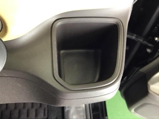 フリード Ｇ・ホンダセンシング　ドラレコ　ナビ　Ｒカメラ　ブルートゥース　Ｗパワスラ　ＶＳＣ　エマージェンシーブレーキ　スマキ－　定期点検記録簿　リヤカメラ　ＡＡＣ　ＤＶＤ再生可　ＬＥＤヘッドライ　地デジ　３列シ－ト　ＳＲＳ　ＡＢＳ（51枚目）
