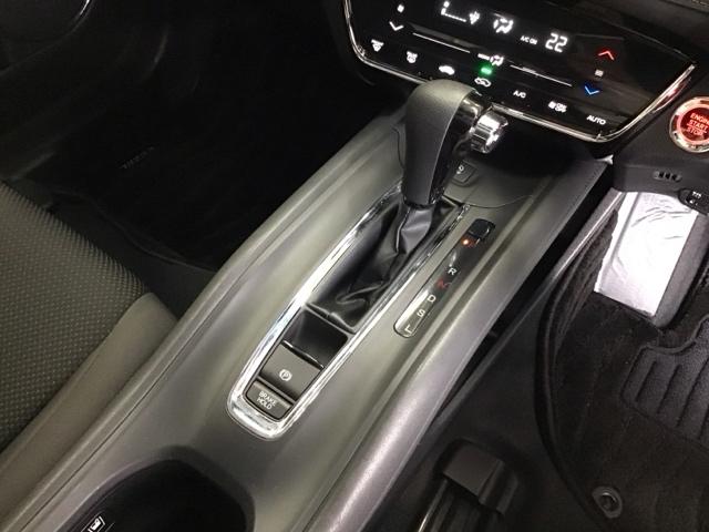 ヴェゼル Ｘ・ホンダセンシング　ドラレコ　ナビ　Ｒカメラ　ブルートゥース　衝突軽減ブレ－キ　盗難防止装置　Ｂカメラ　エアコン　Ｄレコ　スマートキーシステム　クルコン　ヘッドライトＬＥＤ　ＡＢＳ　横滑り防止機能　ＥＴＣ車載器　ＵＳＢ（17枚目）