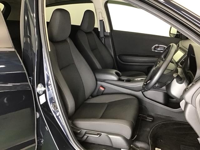 ヴェゼル Ｘ・ホンダセンシング　ドラレコ　ナビ　Ｒカメラ　ブルートゥース　衝突軽減ブレ－キ　盗難防止装置　Ｂカメラ　エアコン　Ｄレコ　スマートキーシステム　クルコン　ヘッドライトＬＥＤ　ＡＢＳ　横滑り防止機能　ＥＴＣ車載器　ＵＳＢ（19枚目）