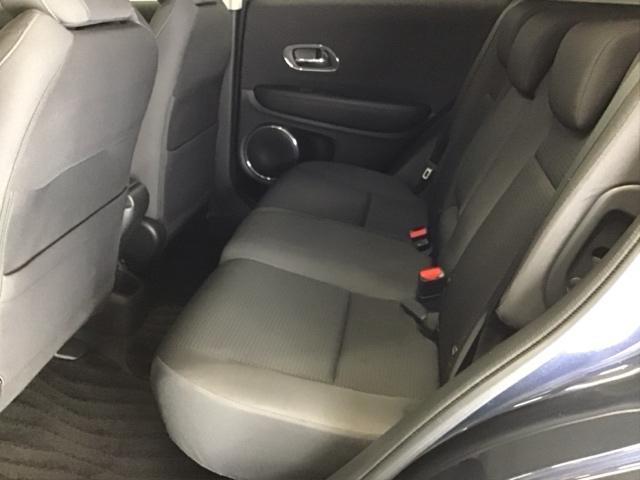 ヴェゼル Ｘ・ホンダセンシング　ドラレコ　ナビ　Ｒカメラ　ブルートゥース　衝突軽減ブレ－キ　盗難防止装置　Ｂカメラ　エアコン　Ｄレコ　スマートキーシステム　クルコン　ヘッドライトＬＥＤ　ＡＢＳ　横滑り防止機能　ＥＴＣ車載器　ＵＳＢ（64枚目）