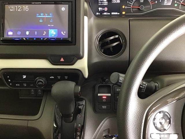 Ｎ－ＢＯＸ Ｌ・スロープ　ドラレコ　ＥＴＣ　Ｒカメラ　ブルートゥース　インテリキー　バックモニター　ＬＥＤヘッド　ドライブレコーダー　オートライト　前席シートヒーター　コーナーセンサー　ベンチシート　ＶＳＡ　Ａストップ　ＤＶＤ（3枚目）