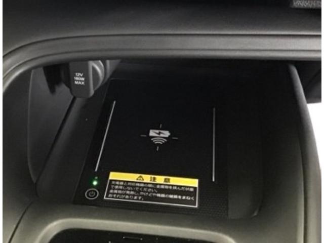 ヴェゼル ｅ：ＨＥＶＸ　ナビ　Ｒカメラ　ブルートゥース　フルセグ　衝突軽減Ｂ　エアコン　アイドリングＳ　イモビライザー　ＥＴＣ装備　ＥＳＣ　オートクルーズコントロール　リアカメラ　パーキングセンサー　ＬＥＤランプ　ＵＳＢ（18枚目）
