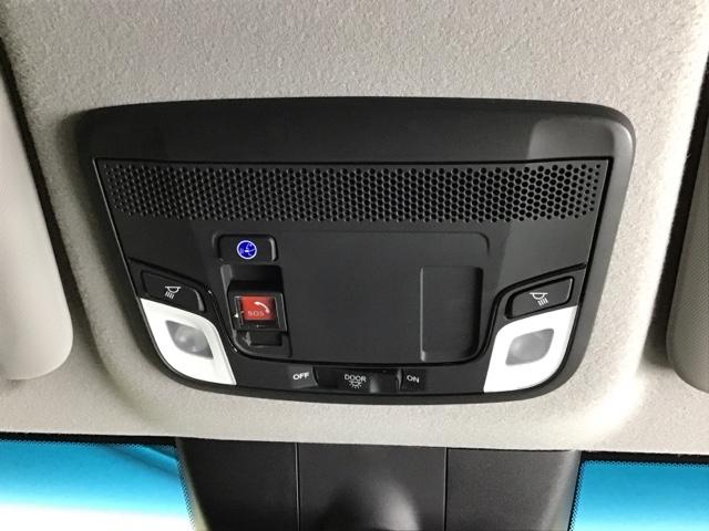 フィット ホーム　ナビ　Ｒカメラ　ブルートゥース　フルセグ　衝突軽減　エアバック　リアカメラ　ＥＳＣ　記録簿付　ＵＳＢ入力　キーフリー　ＬＥＤヘッドライト　パワステ　ＡＢＳ　盗難防止装置　クルコン　スマ－トキ－　ＡＡＣ（61枚目）