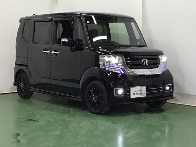 Ｎ－ＢＯＸカスタム ＧＳＳブラックスタイルパッケージ　ナビ　Ｒカメラ　ブルートゥース　ワンセグ　横滑り防止　リアカメラ　エコアイドル　パワーステアリング　ＡＡＣ　前席シートヒーター　スマートキー　キーフリー　ＡＢＳ　エアバッグ　ＥＴＣ　ベンチシート（7枚目）
