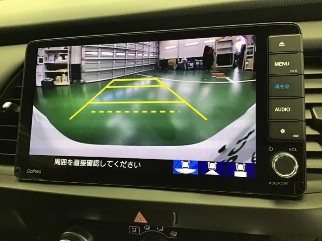 フィット ｅ：ＨＥＶホーム　ドラレコ　ナビ　Ｒカメラ　ブルートゥース　コーナーソナー　記録簿　サイドカーテンエアバック　Ｂカメ　ＷＳＲＳ　スマートキープッシュスタート　フルオートエアコン　地デジ　盗難防止システム　Ｉストップ（12枚目）