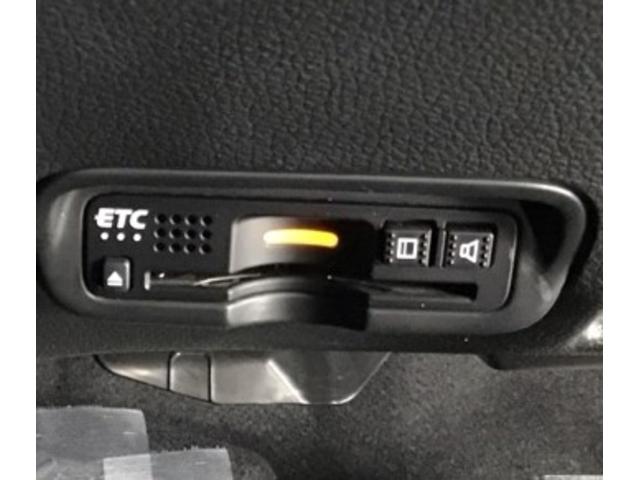 ヴェゼル ハイブリッドＺ・ホンダセンシング　ドラレコ　ナビ　Ｒカメラ　ブルートゥース　ＶＤＣ　レーダーブレーキ　リアカメラ　フルセ　セキュリティアラーム　ＤＶＤ再生可　オートクルーズ　シ－トヒ－タ－　パワーウィンド　スマ－トキ－　ＵＳＢポート（14枚目）