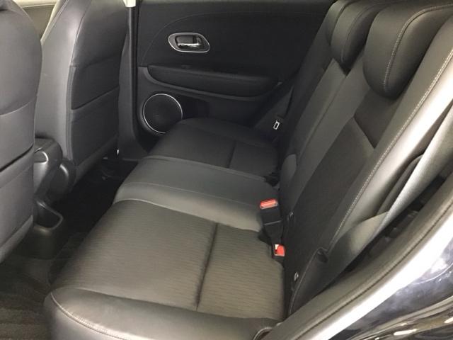 ヴェゼル ハイブリッドＺ・ホンダセンシング　ドラレコ　ナビ　Ｒカメラ　ブルートゥース　ＶＤＣ　レーダーブレーキ　リアカメラ　フルセ　セキュリティアラーム　ＤＶＤ再生可　オートクルーズ　シ－トヒ－タ－　パワーウィンド　スマ－トキ－　ＵＳＢポート（51枚目）