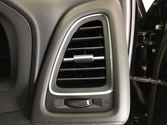 ヴェゼル ハイブリッドＺ・ホンダセンシング　ドラレコ　ナビ　Ｒカメラ　ブルートゥース　ＶＤＣ　レーダーブレーキ　リアカメラ　フルセ　セキュリティアラーム　ＤＶＤ再生可　オートクルーズ　シ－トヒ－タ－　パワーウィンド　スマ－トキ－　ＵＳＢポート（56枚目）