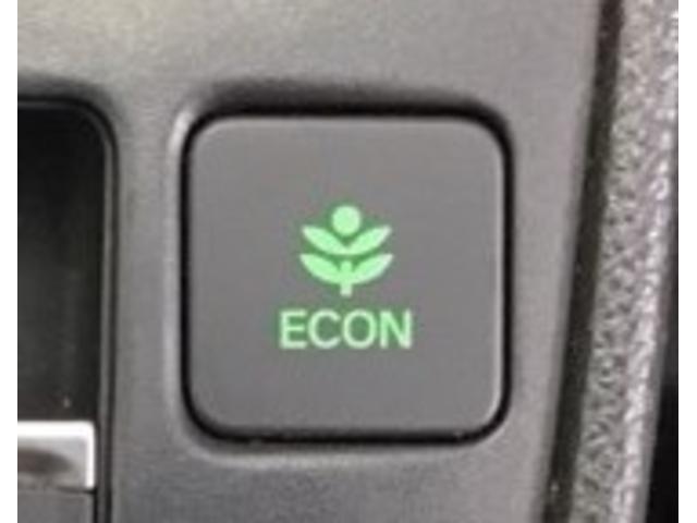 フィット クロスター　ナビ　Ｒカメラ　ブルートゥース　ＥＴＣ　スマ－トキ－　サイドエアバッグ　フルオートエアコン　ＬＥＤヘッドライト　リアカメラ　盗難防止装置　アクティブクルーズＣ　オートライト　ＵＳＢポート　ＶＳＡ（26枚目）