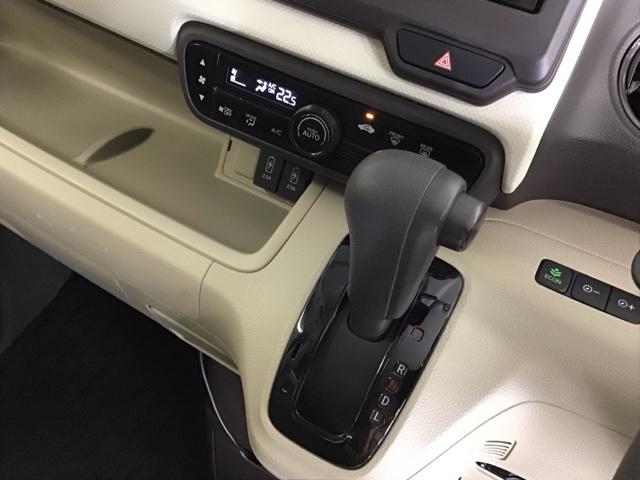 Ｎ－ＢＯＸ Ｇ・Ｌ　ナビ　Ｒカメラ　ブルートゥース　フルセグ　ＤＶＤ　スマートキー　ＵＳＢ　オートエアコン　ＥＴＣ　横滑り防止　ベンチシート　エアバック　パワーステアリング　パワーウィンドウ　Ｗエアバック　キーレス（15枚目）