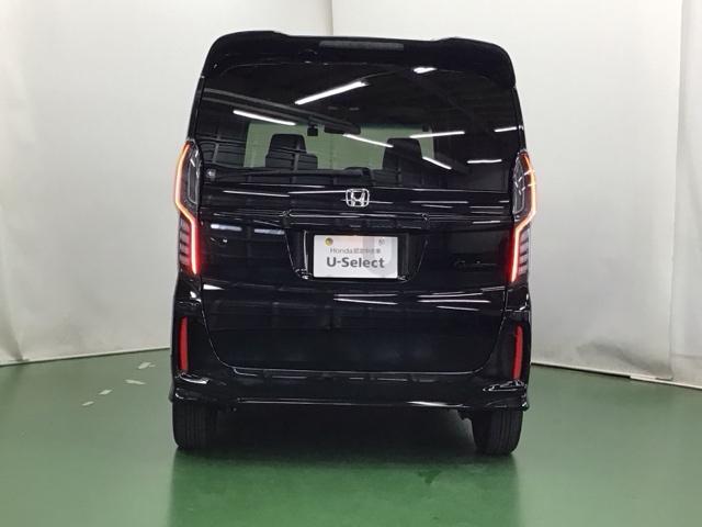 Ｎ－ＢＯＸカスタム Ｌスタイル＋ブラック　ナビ　Ｒカメラ　ブルートゥース　ＣＤ　ＬＥＤライト　サイドエアバッグ　前席シートヒーター　フルオートエアコン　パワーウインドウ　Ｗエアバック　横滑り防止　イモビライザー　クルコン　パワーステアリング（9枚目）