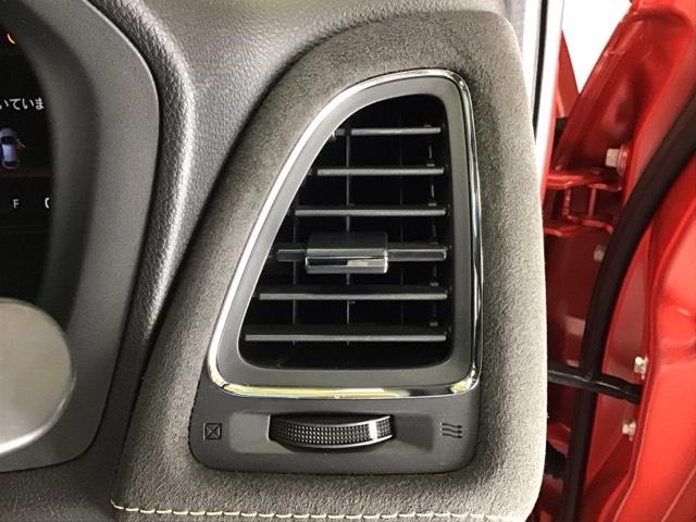 ヴェゼル ハイブリッドＲＳ・ホンダセンシング　ドラレコ　ナビ　Ｒカメラ　ブルートゥース　バックモニタ－　盗難防止システム　シートヒータ　衝突軽減ブレーキシステム　サイドエアバッグ　クルコン　ＵＳＢ　ＤＶＤ再生可能　エアバック　ＶＳＡ　ＬＥＤライト（52枚目）