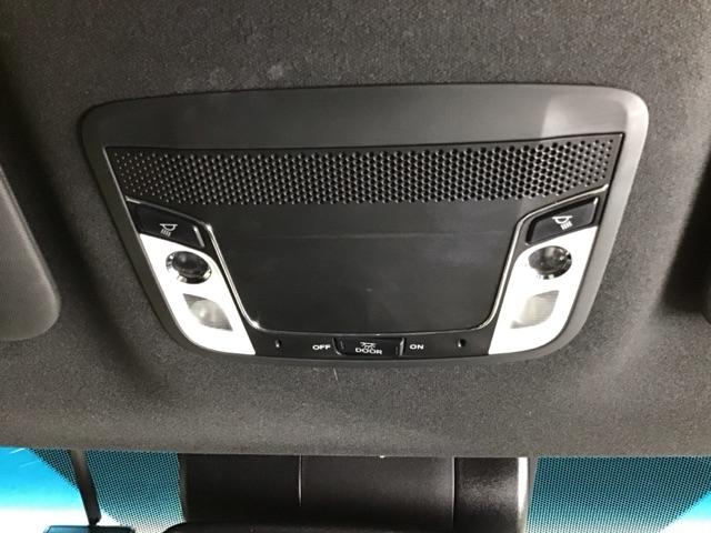 ヴェゼル ハイブリッドＲＳ・ホンダセンシング　ドラレコ　ナビ　Ｒカメラ　ブルートゥース　バックモニタ－　盗難防止システム　シートヒータ　衝突軽減ブレーキシステム　サイドエアバッグ　クルコン　ＵＳＢ　ＤＶＤ再生可能　エアバック　ＶＳＡ　ＬＥＤライト（61枚目）
