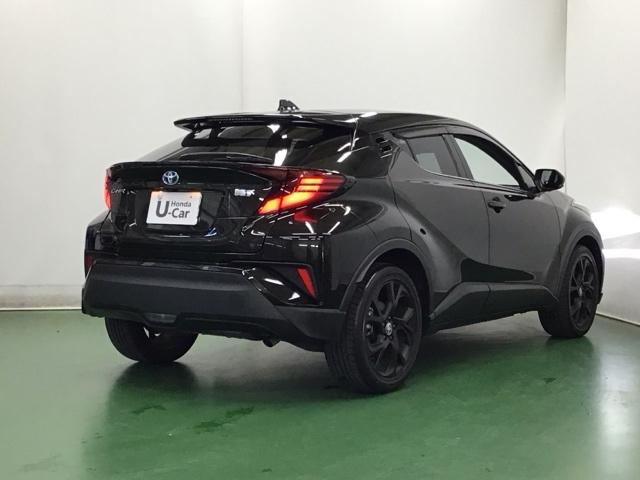 Ｃ－ＨＲ ＧモードネロセーフティプラスＩＩＩ　Ｒカメラ　ブルートゥース　ＥＴＣ　ＴＳＳ　全方位カメラ　ＬＥＤヘッドライト　クルコン　前席シートヒーター　定期点検記録簿　ＵＳＢポート　オートエアコン　キーレス　スマートキー　オートライト（8枚目）