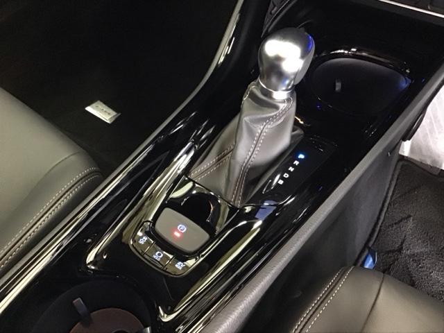 Ｃ－ＨＲ ＧモードネロセーフティプラスＩＩＩ　Ｒカメラ　ブルートゥース　ＥＴＣ　ＴＳＳ　全方位カメラ　ＬＥＤヘッドライト　クルコン　前席シートヒーター　定期点検記録簿　ＵＳＢポート　オートエアコン　キーレス　スマートキー　オートライト（17枚目）