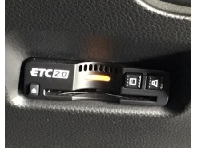 フィット ｅ：ＨＥＶＲＳ　ドラレコ　ナビ　Ｒカメラ　ブルートゥース　カーテンエアバック　ＬＥＤヘッドライ　フルセグテレビ　Ｂカメ　ＥＴＣ装備　Ｄレコ　セキュリティアラーム　スマートキ　ＵＳＢ　クルーズコントロール　エアバック（15枚目）