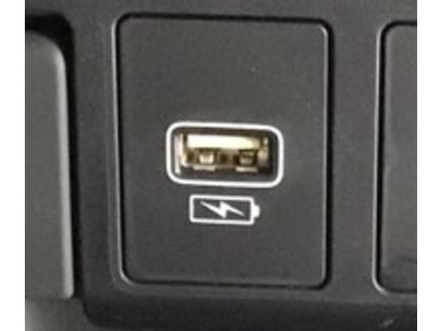 フィット ｅ：ＨＥＶＲＳ　ドラレコ　ナビ　Ｒカメラ　ブルートゥース　カーテンエアバック　ＬＥＤヘッドライ　フルセグテレビ　Ｂカメ　ＥＴＣ装備　Ｄレコ　セキュリティアラーム　スマートキ　ＵＳＢ　クルーズコントロール　エアバック（20枚目）