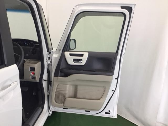 Ｎ－ＢＯＸ Ｇ・Ｌホンダセンシング　ナビ　Ｒカメラ　ブルートゥース　ＥＴＣ　シートヒター　誤発信抑制　Ｂモニ　ＥＣＯＮモード　横滑り防止装置付　Ａライト　スマートキー　イモビ　オ－トエアコン　ＵＳＢ　両側スライド片側電動ドア　キ－フリ－（73枚目）