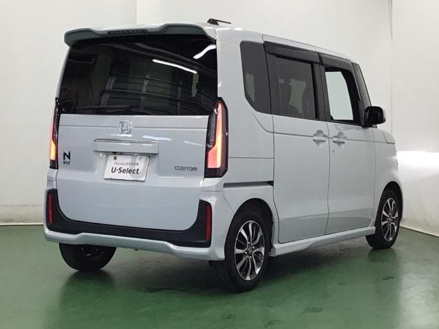 Ｎ－ＢＯＸカスタム ベースグレード　ドラレコ　Ｒカメラ　ＥＴＣ　ブルートゥース　追突被害軽減ブレーキ　ＥＣＯＮ　オートクルーズ　シートヒータ　ＵＳＢ　ＬＥＤライト　セキュリティアラーム　ＡＡＣ　スマートキ－　パワステ　フリーキー　ＥＳＣ（8枚目）