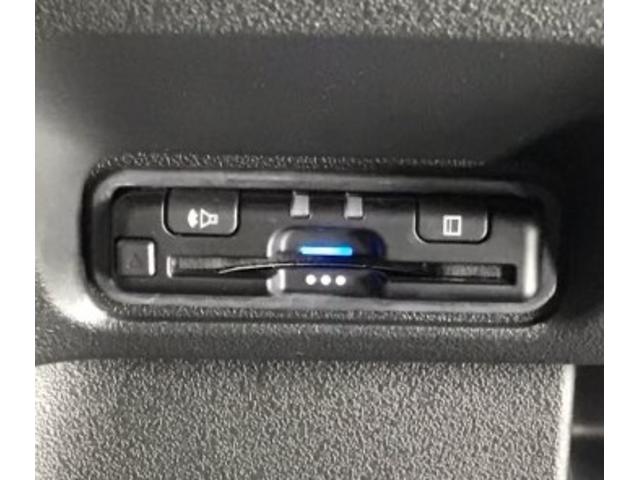 Ｎ－ＢＯＸカスタム ベースグレード　ドラレコ　Ｒカメラ　ＥＴＣ　ブルートゥース　追突被害軽減ブレーキ　ＥＣＯＮ　オートクルーズ　シートヒータ　ＵＳＢ　ＬＥＤライト　セキュリティアラーム　ＡＡＣ　スマートキ－　パワステ　フリーキー　ＥＳＣ（14枚目）