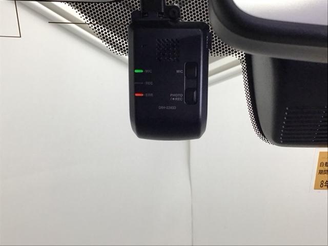 Ｎ－ＯＮＥ オリジナル　ドラレコ　ナビ　Ｒカメラ　ブルートゥース　スマキー　衝突軽減ブレーキ　フルオートエアコン　パーキングセンサー　キーフリー　記録簿　ＬＥＤヘッド　ＥＴＣ付　ｉストップ　クルコン　リヤカメラ　横滑防止装置（13枚目）