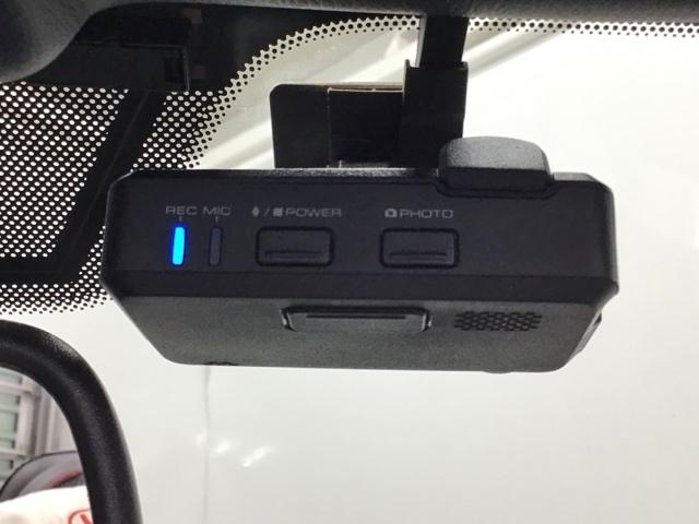 ロードスター ＲＳ　ナビ　Ｒカメラ　ＥＴＣ　ＤＶＤ　ＣＤ　スマートシティブレーキ　コーナーセンサー　ＬＥＤ　アドバンスキー　盗難防止システム　キーレスエントリー　ＤＳＣ　オートエアコン　ＡＢＳ　エアバッグ　記録簿（12枚目）