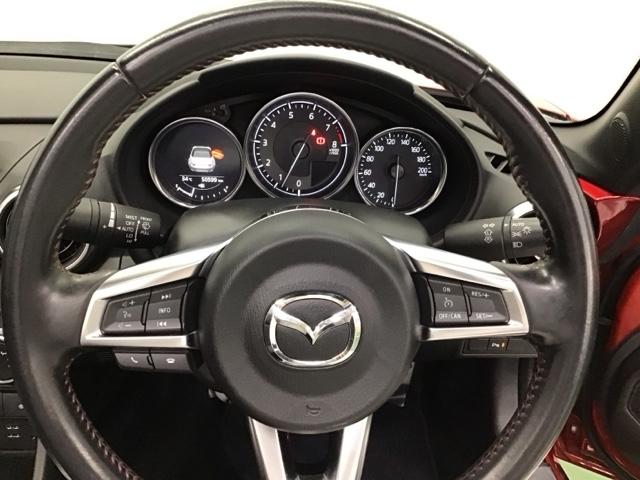ロードスター ＲＳ　ナビ　Ｒカメラ　ＥＴＣ　ＤＶＤ　ＣＤ　スマートシティブレーキ　コーナーセンサー　ＬＥＤ　アドバンスキー　盗難防止システム　キーレスエントリー　ＤＳＣ　オートエアコン　ＡＢＳ　エアバッグ　記録簿（17枚目）