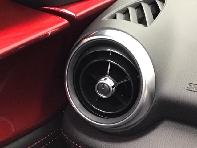 ロードスター ＲＳ　ナビ　Ｒカメラ　ＥＴＣ　ＤＶＤ　ＣＤ　スマートシティブレーキ　コーナーセンサー　ＬＥＤ　アドバンスキー　盗難防止システム　キーレスエントリー　ＤＳＣ　オートエアコン　ＡＢＳ　エアバッグ　記録簿（48枚目）