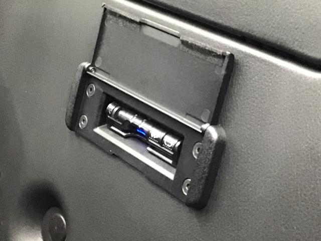 ロードスター ＲＳ　ナビ　Ｒカメラ　ＥＴＣ　ＤＶＤ　ＣＤ　スマートシティブレーキ　コーナーセンサー　ＬＥＤ　アドバンスキー　盗難防止システム　キーレスエントリー　ＤＳＣ　オートエアコン　ＡＢＳ　エアバッグ　記録簿（53枚目）