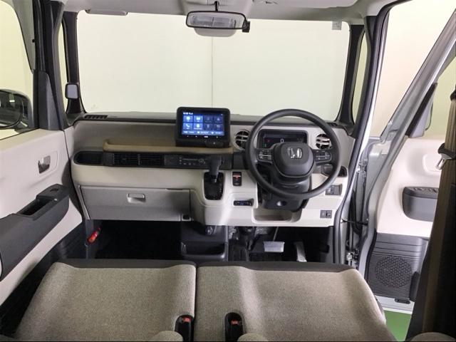 Ｎ－ＢＯＸ ベースグレード　Ｒカメラ　ブルートゥース　ＥＴＣ　軽減ブレーキ　イモビ　スマートキ　サイドエアバック　キーフリーシステム　パワーウインドウ　ＥＳＣ　エアコン　ＬＥＤヘッドライト　ベンチシート　リヤカメラ　Ｗエアバック（2枚目）