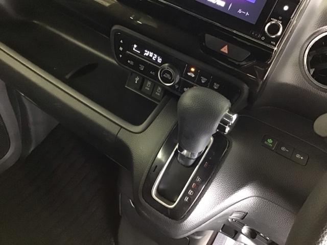 Ｎ－ＢＯＸカスタム Ｇ・Ｌホンダセンシング　ドラレコ　ナビ　Ｒカメラ　ブルートゥース　地デジＴＶ　整備記録簿　助手席エアバッグ　キーレス　シートＨ　アイドリングＳＴ　セキュリティーアラーム　スマ－トキ－　リアカメラ　ＥＴＣ　前車追従機能　ＵＳＢ（18枚目）