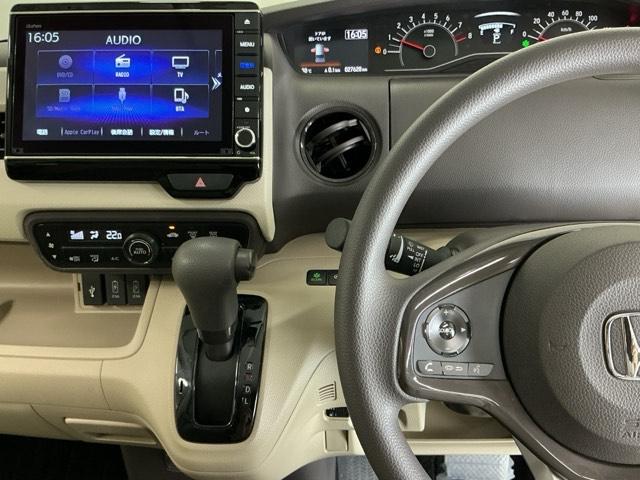 Ｎ－ＢＯＸ Ｇ・Ｌホンダセンシング　ナビ　Ｒカメラ　ブルートゥース　フルセグ　レーダブレーキ　Ｓヒータ　Ａストップ　ＥＳＣ　キーフリーシステム　ＬＥＤライト　オートライト　バックＭ　ＵＳＢ　スマートキー　クルコン　ＥＴＣ　両席エアバック（3枚目）