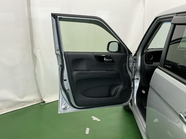 Ｎ－ＯＮＥ Ｇ・ローダウン　ナビ　Ｒカメラ　ブルートゥース　フルセグ　イモビライザー　Ｂカメラ　ＥＣＯＮ　地デジ　パワステ　ＥＴＣ付き　オートエアコン　パワーウィンドウ　ＥＳＣ　ベンチシート　ＡＢＳ　ＤＶＤ再生　Ｗエアバック（56枚目）