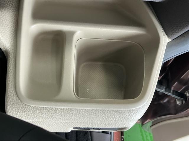 Ｎ－ＢＯＸ Ｇ・スロープＬホンダセンシング　ナビ　Ｒカメラ　ブルートゥース　フルセグ　クルコン　ＬＥＤライト　衝突軽減　記録簿　ＵＳＢ接続　福祉車両　Ｂカメラ　アイドリングストップ　エアコン　エアバッグ　スマートキープッシュスタート　ＤＶＤ（19枚目）