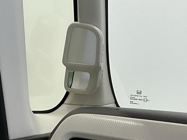 Ｎ－ＢＯＸ Ｇ・スロープＬホンダセンシング　ナビ　Ｒカメラ　ブルートゥース　フルセグ　クルコン　ＬＥＤライト　衝突軽減　記録簿　ＵＳＢ接続　福祉車両　Ｂカメラ　アイドリングストップ　エアコン　エアバッグ　スマートキープッシュスタート　ＤＶＤ（70枚目）