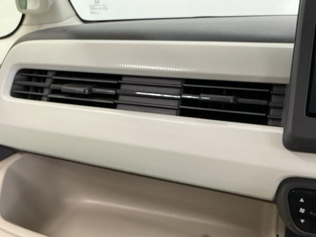 Ｎ－ＢＯＸ Ｇ・スロープＬホンダセンシング　ナビ　Ｒカメラ　ブルートゥース　フルセグ　クルコン　ＬＥＤライト　衝突軽減　記録簿　ＵＳＢ接続　福祉車両　Ｂカメラ　アイドリングストップ　エアコン　エアバッグ　スマートキープッシュスタート　ＤＶＤ（75枚目）
