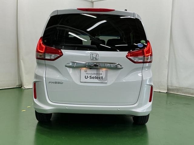 フリード Ｇ・ホンダセンシング　ナビ　Ｒカメラ　ブルートゥース　フルセグ　Ｆセグ　追突被害軽減ブレーキ　ｉストップ　Ｗエアバッグ　パワーウィンドウ　アクティブクルーズコントロール　スマートキ　カラーバックモニター　整備点検記録簿（9枚目）
