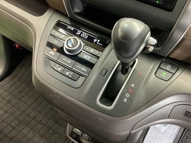 フリード Ｇ・ホンダセンシング　ナビ　Ｒカメラ　ブルートゥース　フルセグ　Ｆセグ　追突被害軽減ブレーキ　ｉストップ　Ｗエアバッグ　パワーウィンドウ　アクティブクルーズコントロール　スマートキ　カラーバックモニター　整備点検記録簿（16枚目）