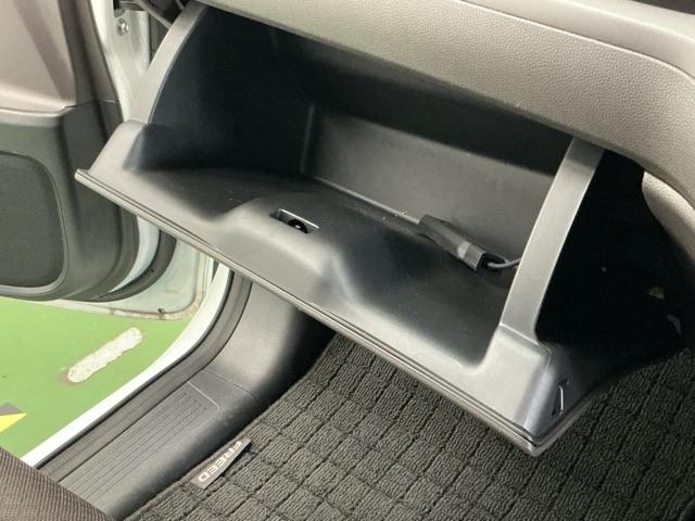 フリード Ｇ・ホンダセンシング　ナビ　Ｒカメラ　ブルートゥース　フルセグ　Ｆセグ　追突被害軽減ブレーキ　ｉストップ　Ｗエアバッグ　パワーウィンドウ　アクティブクルーズコントロール　スマートキ　カラーバックモニター　整備点検記録簿（64枚目）