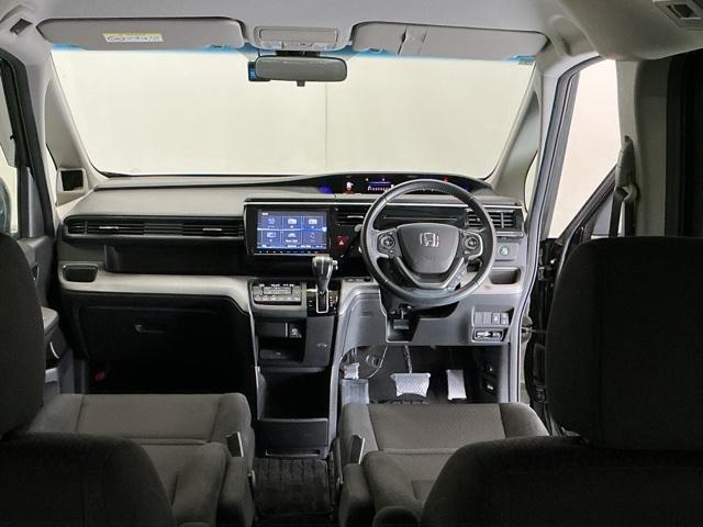 ステップワゴンスパーダ スパーダホンダセンシング　ドラレコ　ナビ　Ｒカメラ　ブルートゥース　盗難防止　助手席エアバッグ　Ｗパワスラ　記録簿有　地デジ　ＬＥＤライト　横滑り防止システム　オートエアコン　リアカメラ　ドライブレコーダー装着車　ＵＳＢ（2枚目）