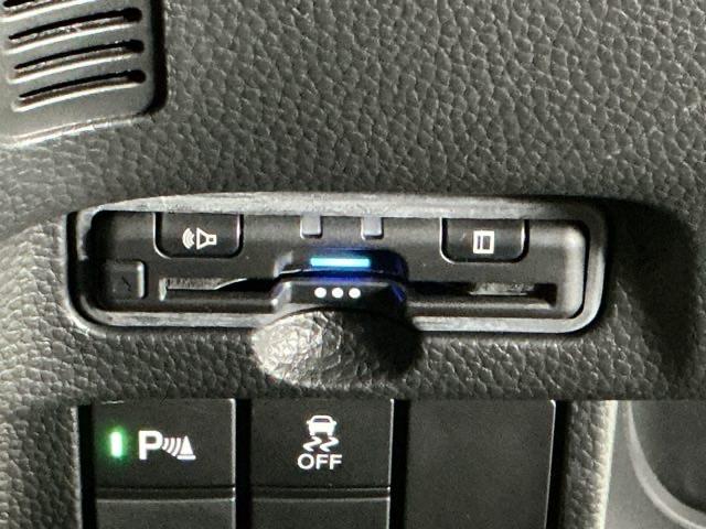 Ｎ－ＢＯＸカスタム Ｌ　ドラレコ　ナビ　Ｒカメラ　ブルートゥース　Ｐソナー　サイドエアバッグ　Ａストップ　シートヒータ　ベンチシート　点検記録簿　キーフリーシステム　ＬＥＤライト　リアカメ　クルーズコントロール　ＡＣ　ＥＴＣ（15枚目）
