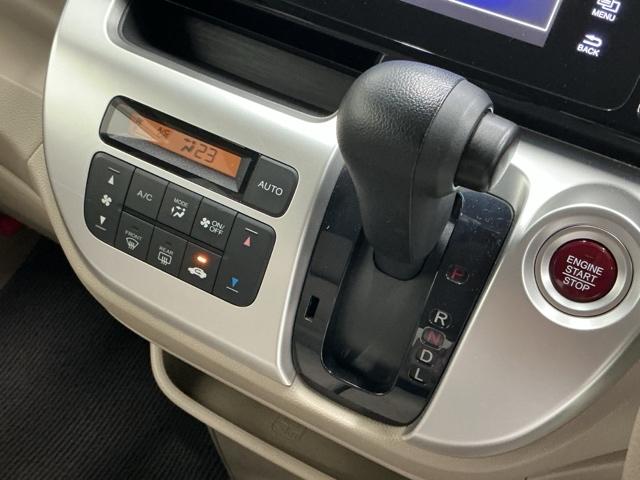 Ｎ－ＷＧＮ Ｇ・ターボパッケージ　ディスプレイオーディオ　Ｒカメラ　ＣＤ　点検記録簿　サイドエアバック　盗難警報装置　ターボ車　スマートキーシステム　バックモニター　Ｉストップ　横滑り防止システム　オートエアコン　キーレスキー　ＡＢＳ（15枚目）