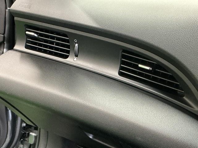ＣＲ－Ｚ αマスターレーベル　ナビ　Ｒカメラ　ブルートゥース　フルセグ　記録簿　Ｂカメラ　スマキー　ＥＴＣ　オートクルーズ　ＤＶＤ再生　アイストップ　キーフリーシステム　Ｗエアバッグ　ＡＢＳ　オートエアコン　パワーウインドウ（50枚目）