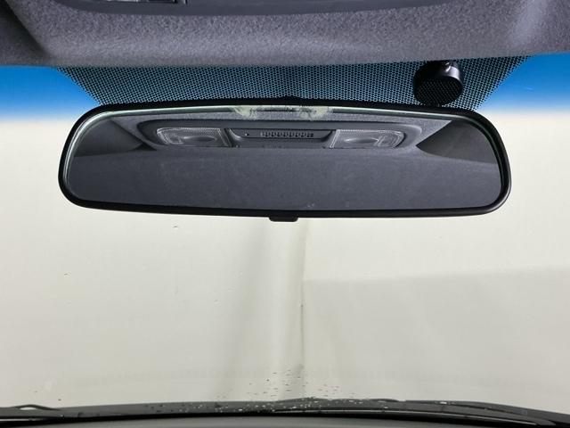 ＣＲ－Ｚ αマスターレーベル　ナビ　Ｒカメラ　ブルートゥース　フルセグ　記録簿　Ｂカメラ　スマキー　ＥＴＣ　オートクルーズ　ＤＶＤ再生　アイストップ　キーフリーシステム　Ｗエアバッグ　ＡＢＳ　オートエアコン　パワーウインドウ（61枚目）