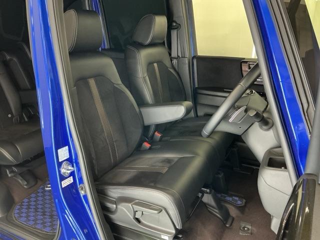 Ｎ－ＢＯＸカスタム Ｇ・Ｌターボホンダセンシング　ナビ　Ｒカメラ　ブルートゥース　フルセグ　両側ＰＷスライドドア　Ｂモニタ　Ｉストップ　セキュリティー　点検記録簿　ＵＳＢ接続　クルーズコントロール　キーレスエントリー　ＶＳＡ　ベンチＳ　ＬＥＤランプ（19枚目）