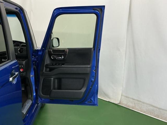 Ｎ－ＢＯＸカスタム Ｇ・Ｌターボホンダセンシング　ナビ　Ｒカメラ　ブルートゥース　フルセグ　両側ＰＷスライドドア　Ｂモニタ　Ｉストップ　セキュリティー　点検記録簿　ＵＳＢ接続　クルーズコントロール　キーレスエントリー　ＶＳＡ　ベンチＳ　ＬＥＤランプ（50枚目）