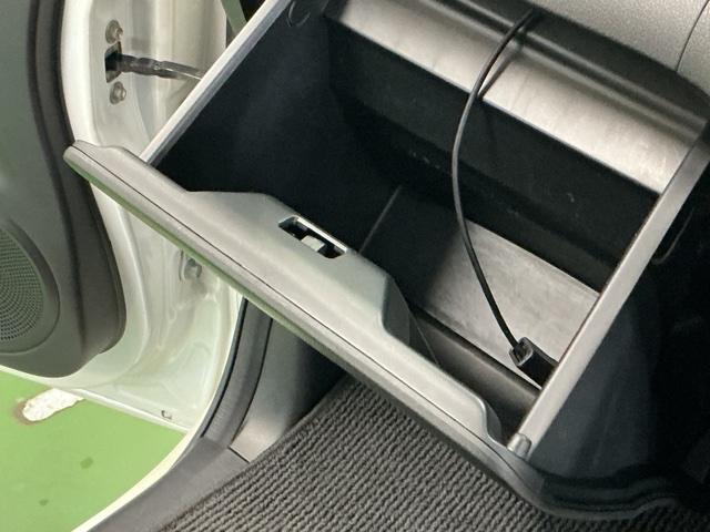 Ｎ－ＢＯＸ ＧＳＳパッケージ　ナビ　Ｒカメラ　ＣＤ　ＤＶＤ　フルセグ　Ｗ電動ドア　Ｉストップ　ダブルエアバック　点検記録簿　イモビ　地デジ　前席シートヒーター　スマートキー＆プッシュスタート　ベンチシ－ト　ＥＴＣ付き　横滑防止（63枚目）