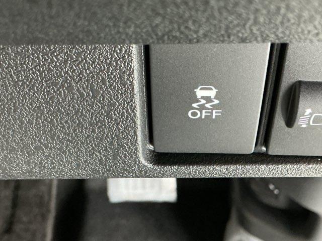 Ｎ－ＢＯＸカスタム ベースグレード　ＬＥＤヘッドライト　運転席・助手席シートヒーター　ＣＭＢＳ　ベンチシート　オートエアコン　スマートキ　盗難防止装置　クルコン　パワーステアリング　エアバッグ　ＥＳＣ　パワーウインドウ　オートライト（24枚目）